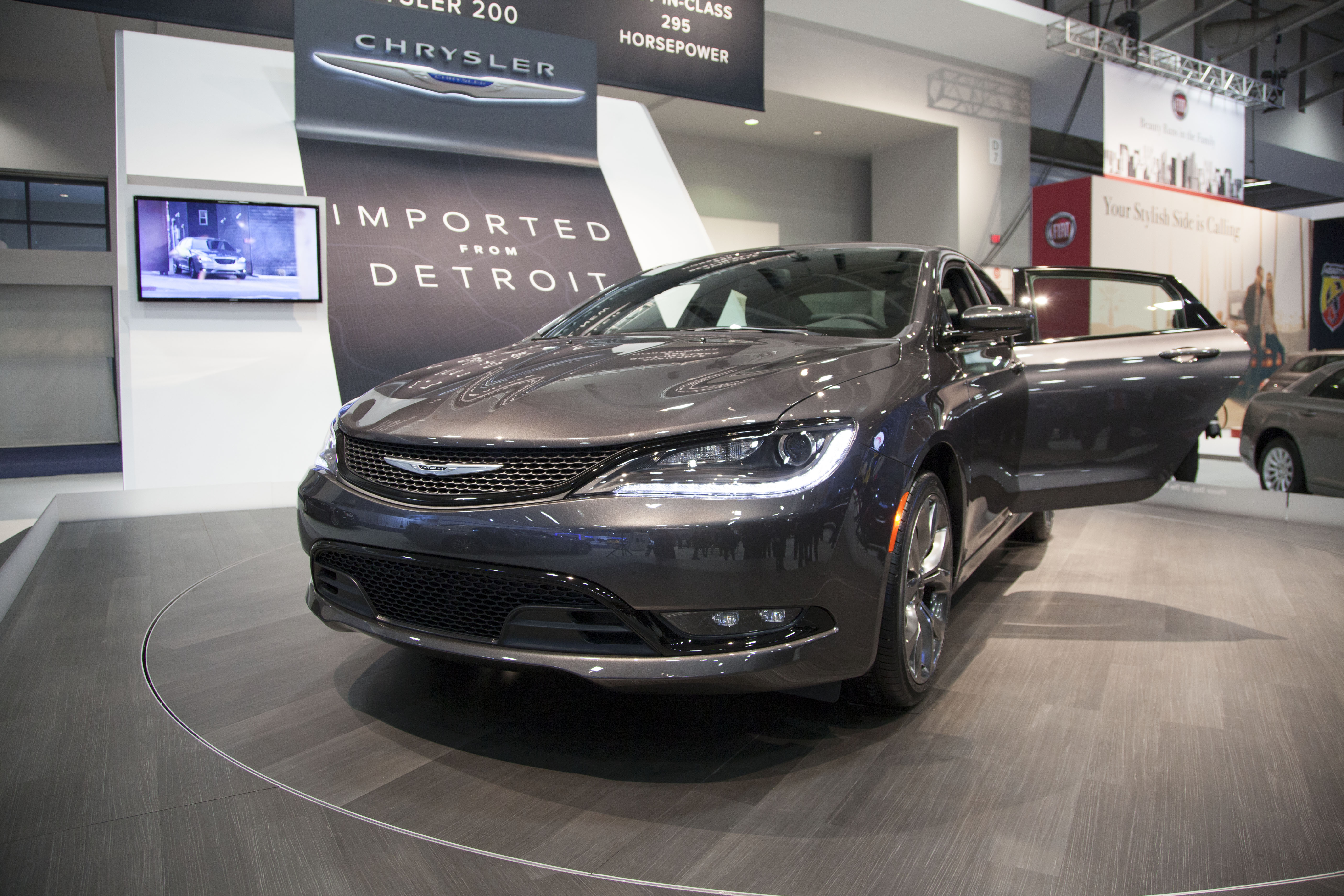 2013 Chrysler 200
